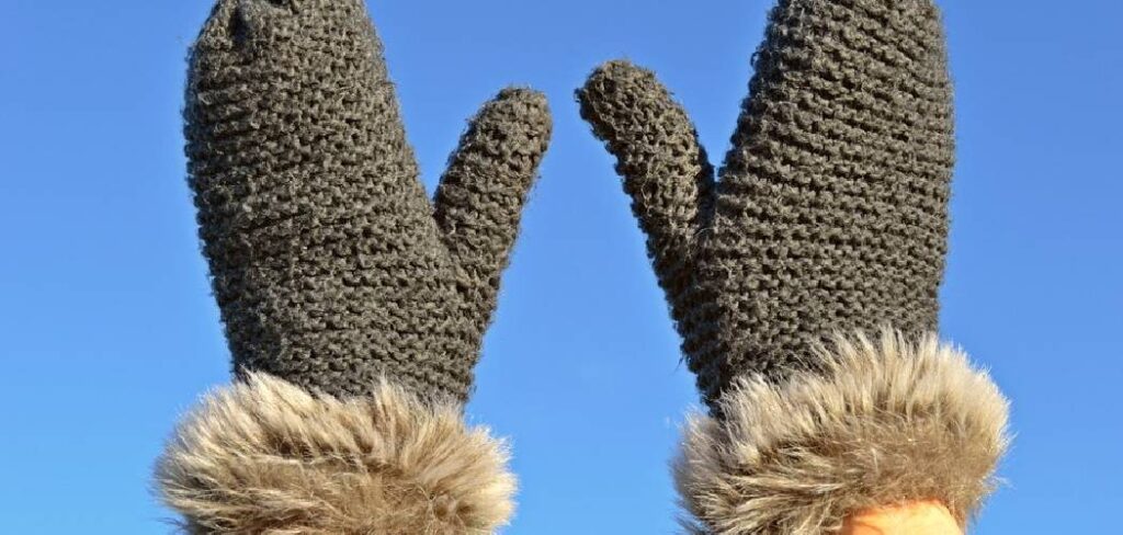 How to Keep Your Hands Warm
