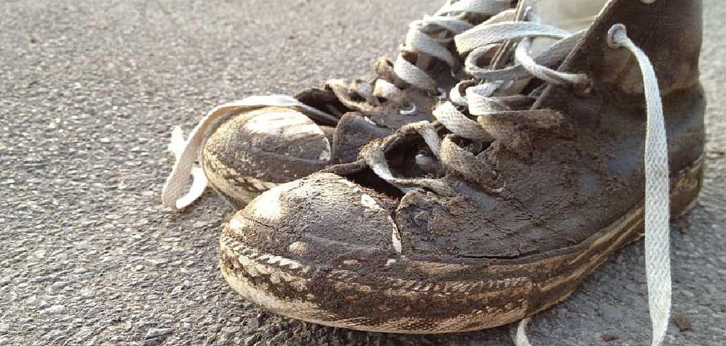 How to Clean Mud Off Shoes