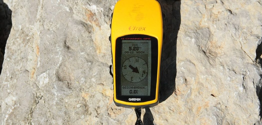 How to Use a GPS Device for Hiking