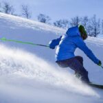 How to Balance While Skiing